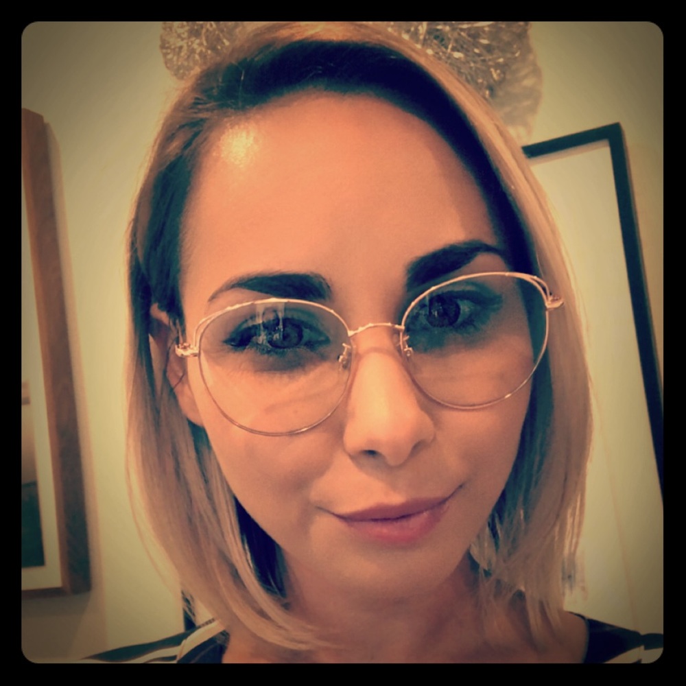 Meet your Posher, Lindsay